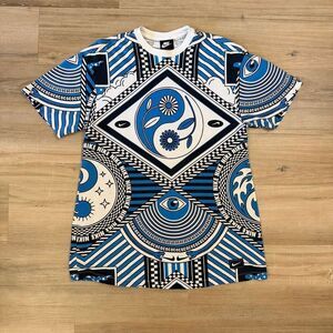 Nike AOP Blue And White Yin And Yang All Seeing Eye Shirt Size Small Athletic